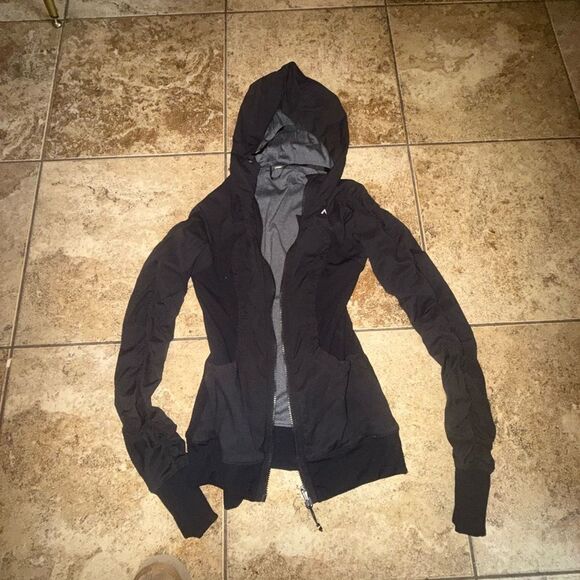 Lululemon Athletica Black Utility Jacket with Slim Fit and Hood - Picture 5 of 5